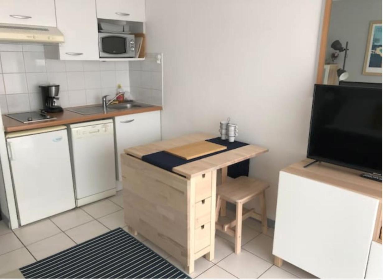 Studio Au Calme Avec Piscine, Face Golf, Parking Gratuit, Tout A Pied A 10Mn Centre Ville Ciboure Exterior foto